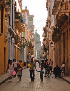 Old Havana, photos by Matt Cashore '94.
